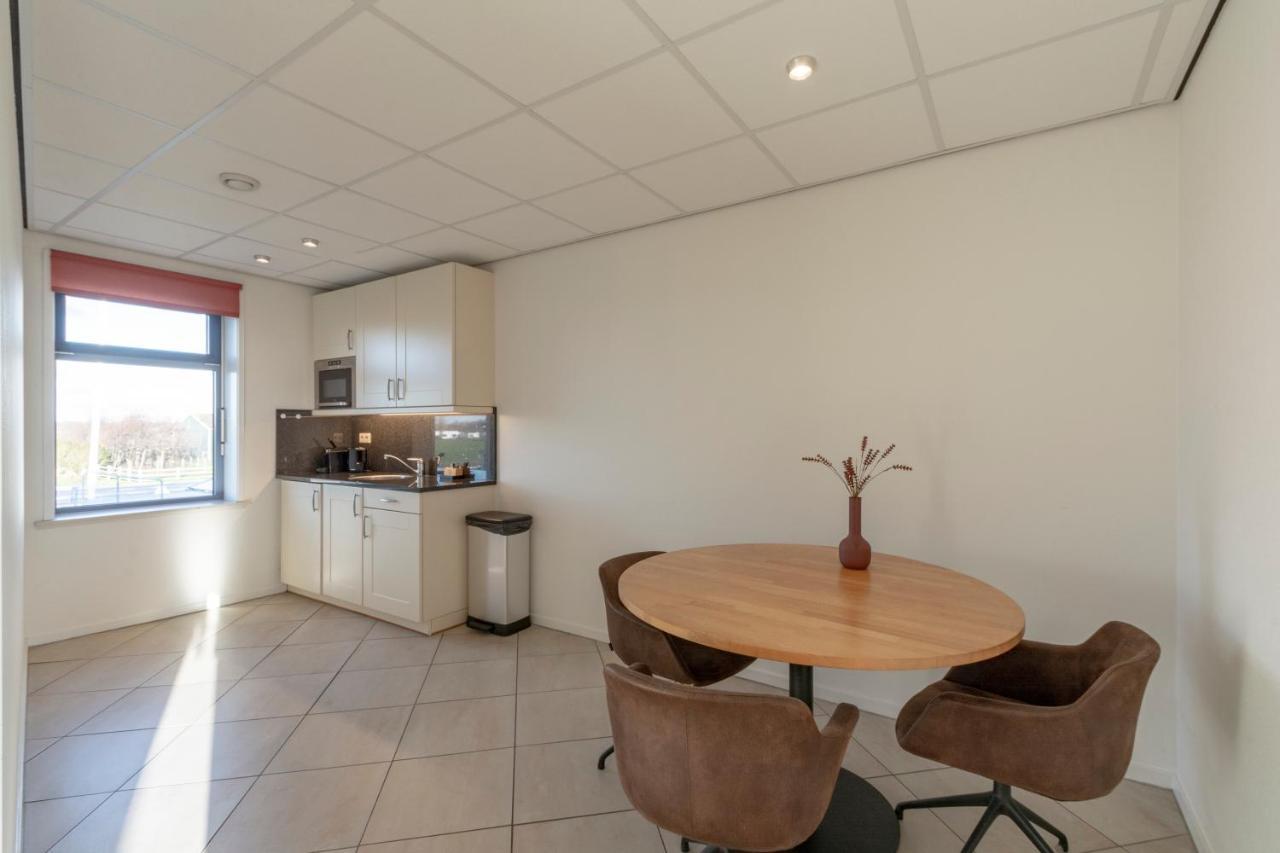 De Vlijt Royal Class Suite De Cocksdorp  Esterno foto